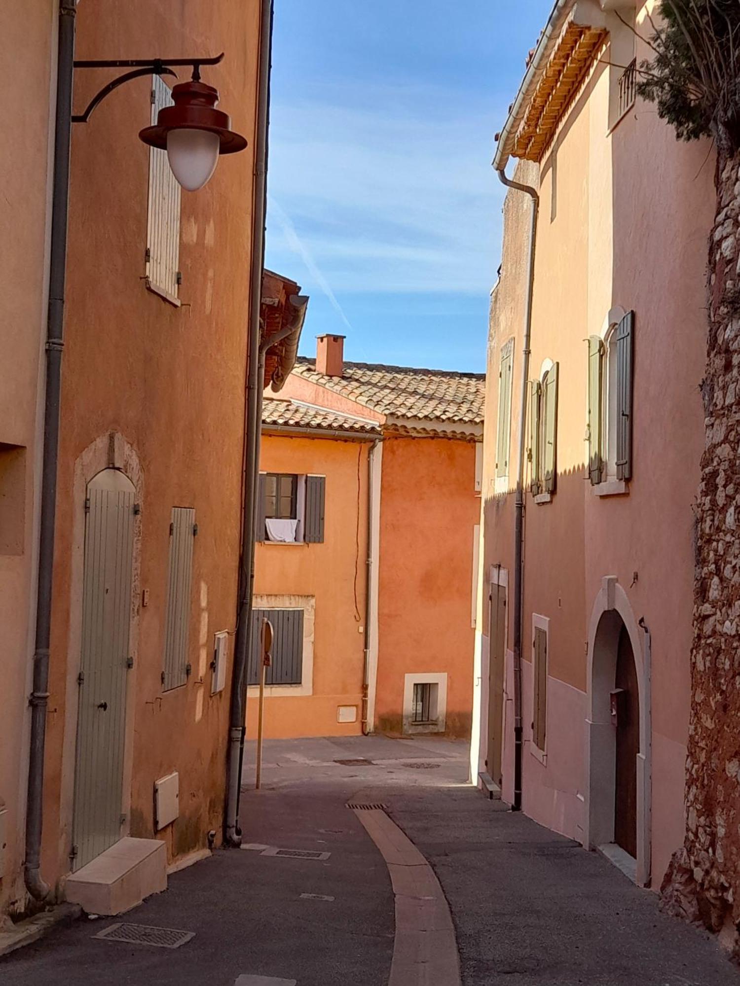 L'Atelier Au Coeur Du Village Roussillon  Ngoại thất bức ảnh